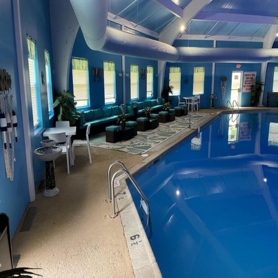 Fun Home 4 Endless Enjoyment With Game Room & Hot Tub Long Pond Exterior photo