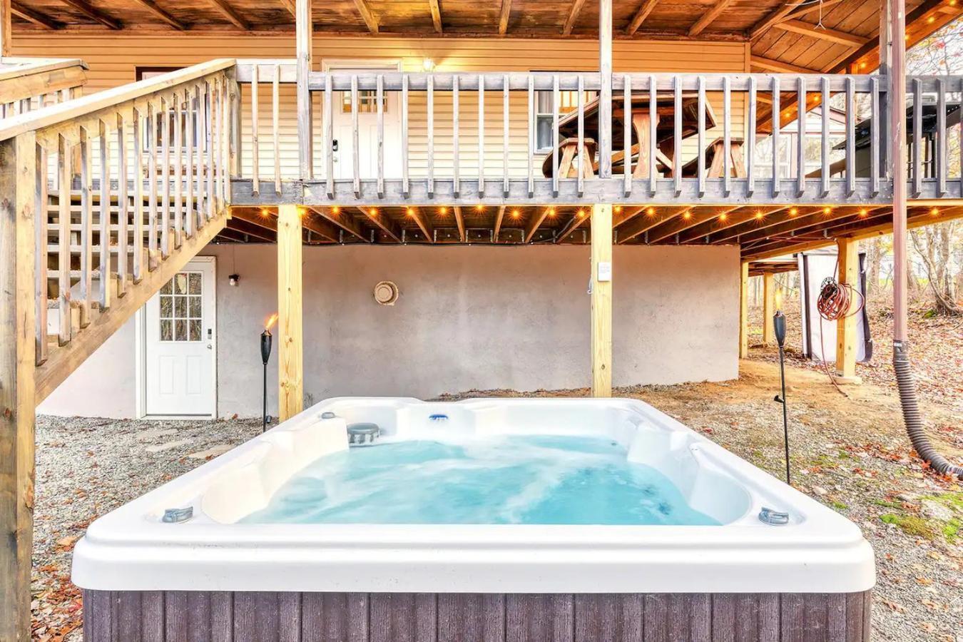 Fun Home 4 Endless Enjoyment With Game Room & Hot Tub Long Pond Exterior photo